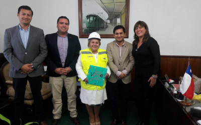 IST visita a la Municipalidad de La Calera para entregar kit de emergencia