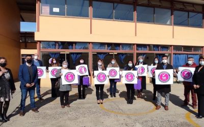 Entrega de «Sello Covid IST» a la totalidad de los establecimientos educacionales municipales en Casablanca